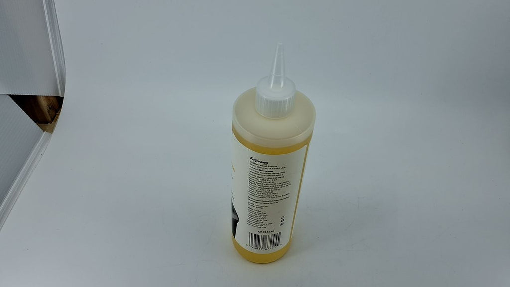 16 oz Fellowes Shredder Oil w/ Extended Nozzle for Cross-Cut & Micro-Cut