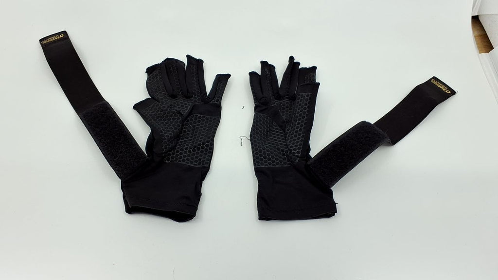 Copper Fit ICE Compression Gloves Infused with Menthol, Black, Small/Medium