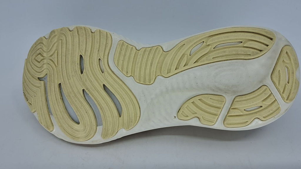 Brooks Glycerin 22 Neutral Running Shoes 9.5 Almond Peach/London Fog