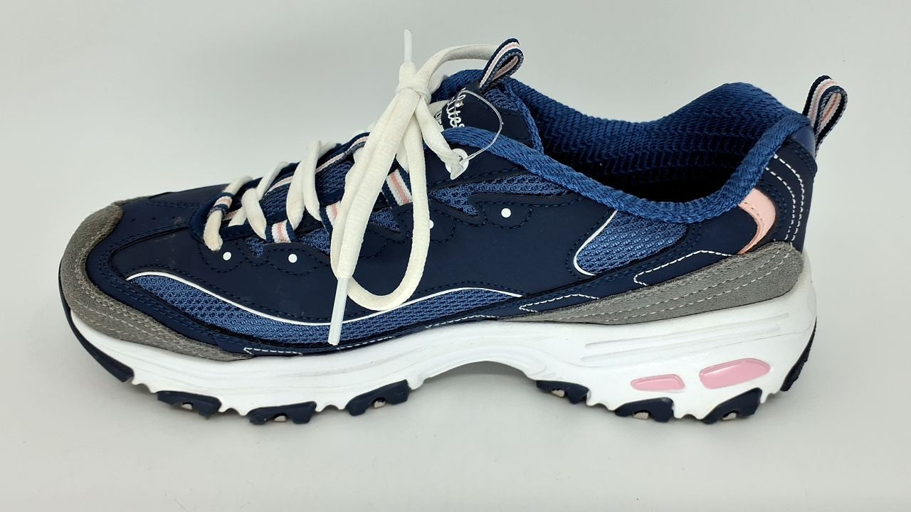 Skechers Women's Skech-AIR Dynamight Sneaker, Navy White, 9.5