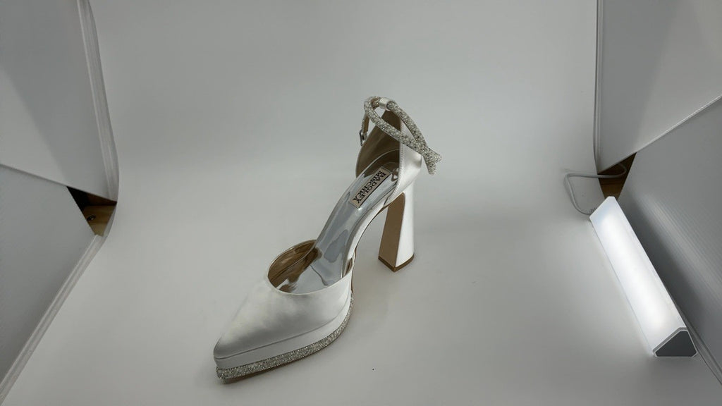 Badgley Mischka Women's Elaina Pump