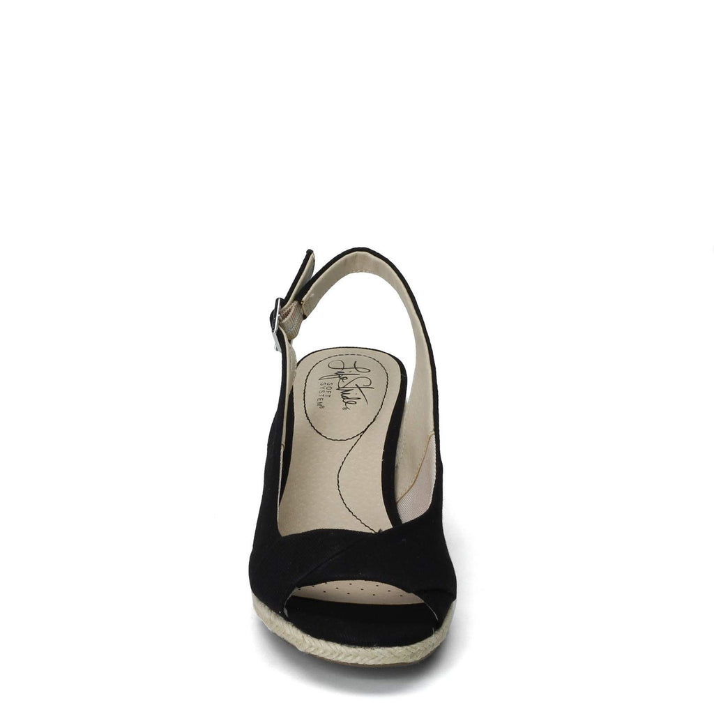 LifeStride Women's Socialite Sandal, Black, 7 M US