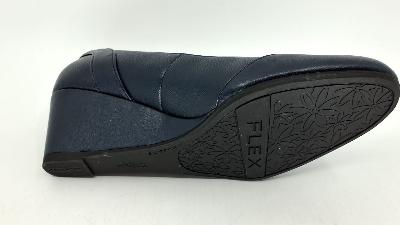 LifeStride Women's Dreams Wedge Pump, Classic Navy, 7 W US