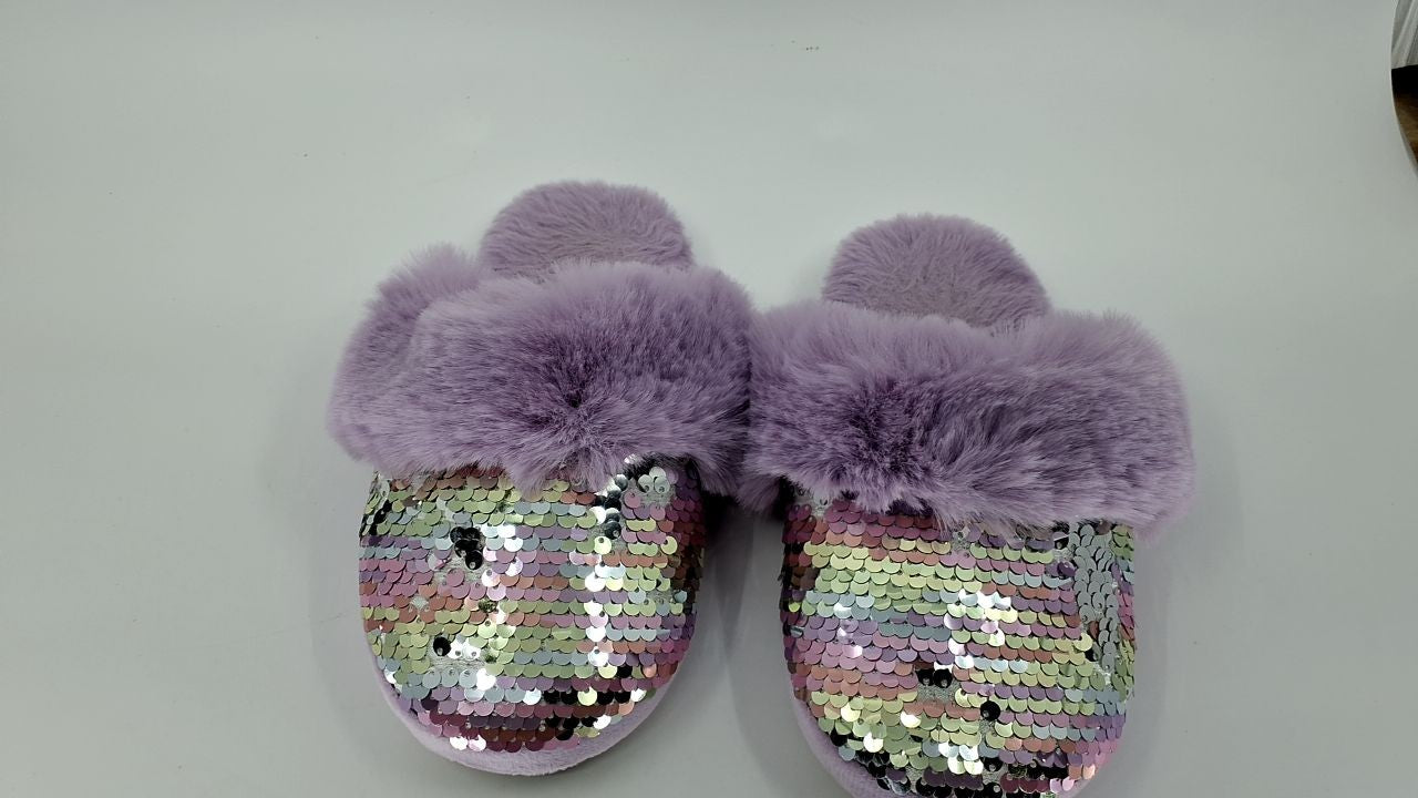 Fuzzy Slip-On Slippers for Girls, Purple Faux Fur, Memory Foam, Size 11-12