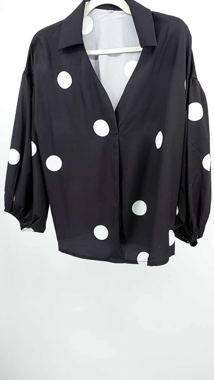 Polka Dot Balloon Sleeve Blouse