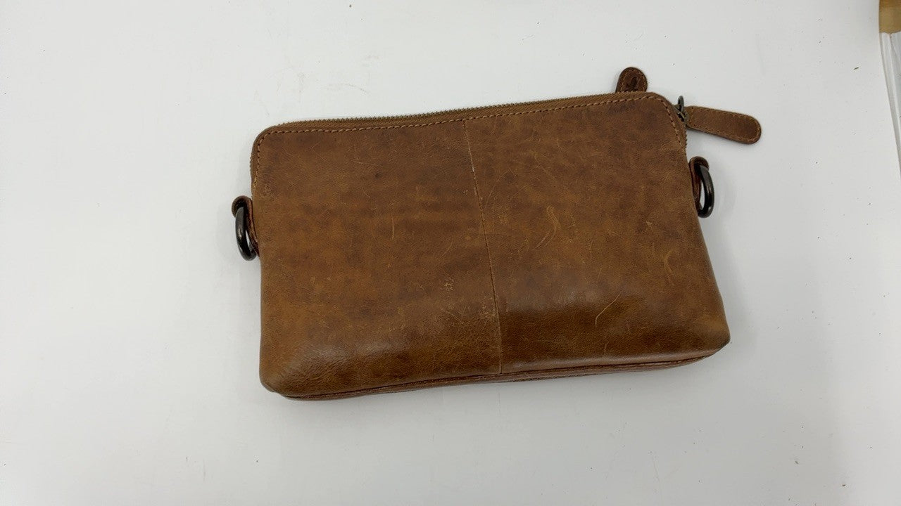 Frye womens Melissa Wristlet Crossbody, Cognac, One Size US