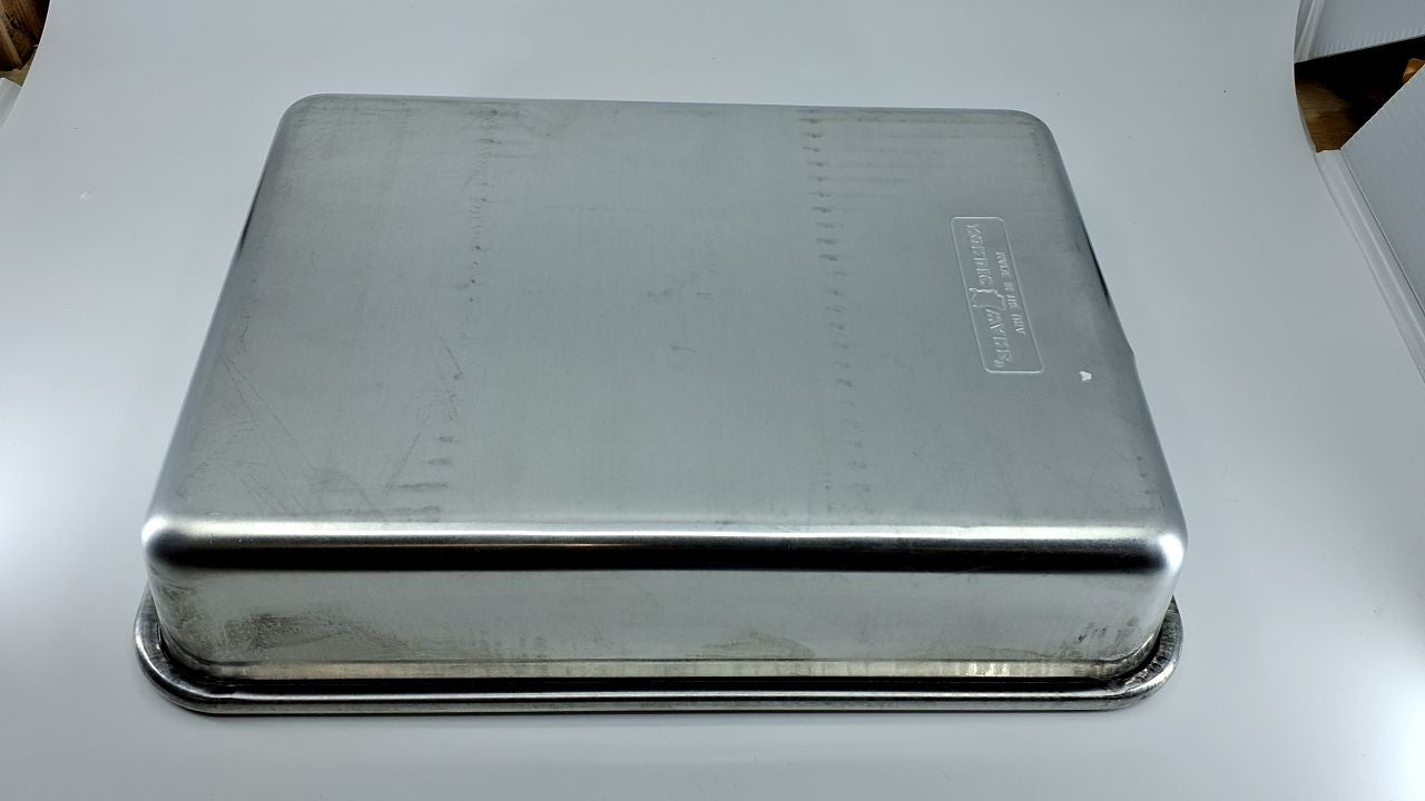 Commercial 9x13 Rectangular Cake Pan, Aluminum, 12.9x9.5x2.5 in