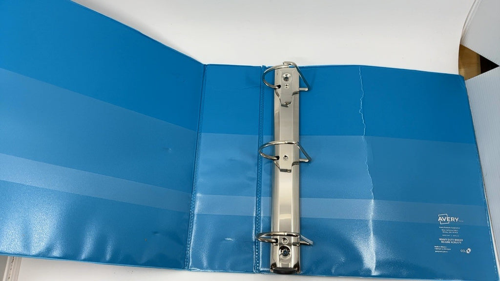 Avery 3" Heavy-Duty View Binder Light Blue, One Touch Slant Rings