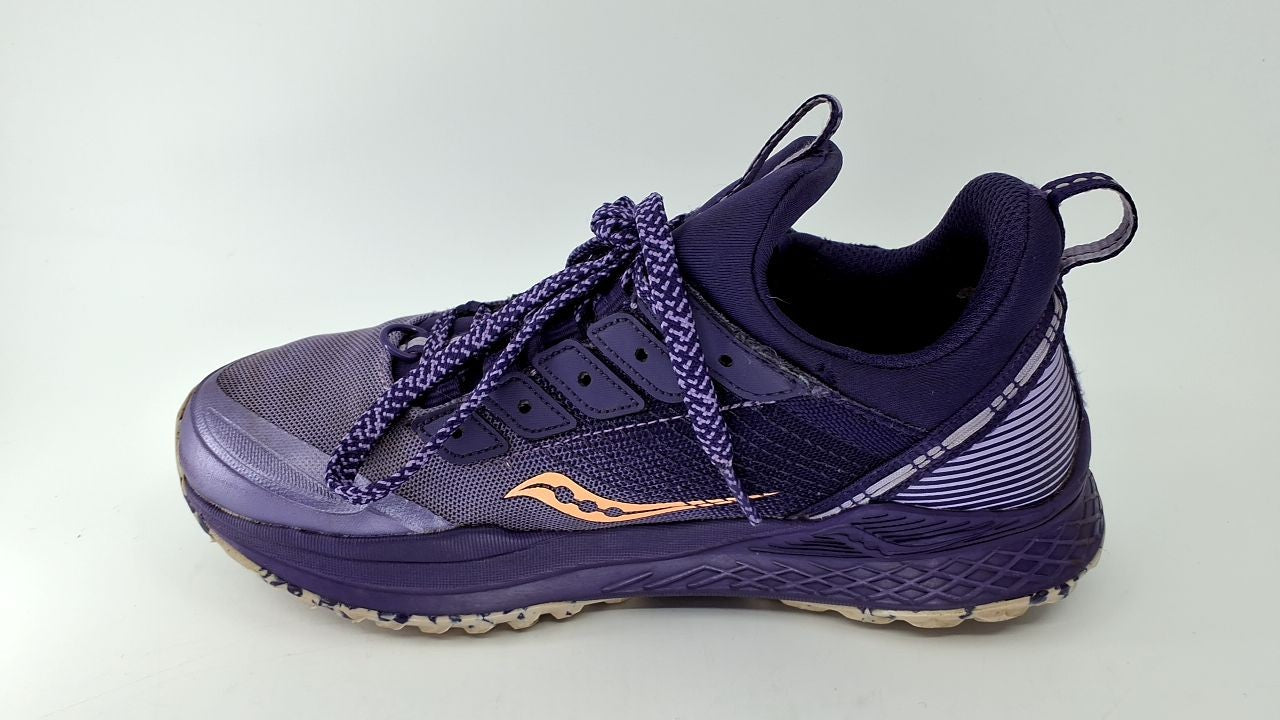 Saucony Women's Aura TR Hiking Shoe, Plum/Pearl, 5
