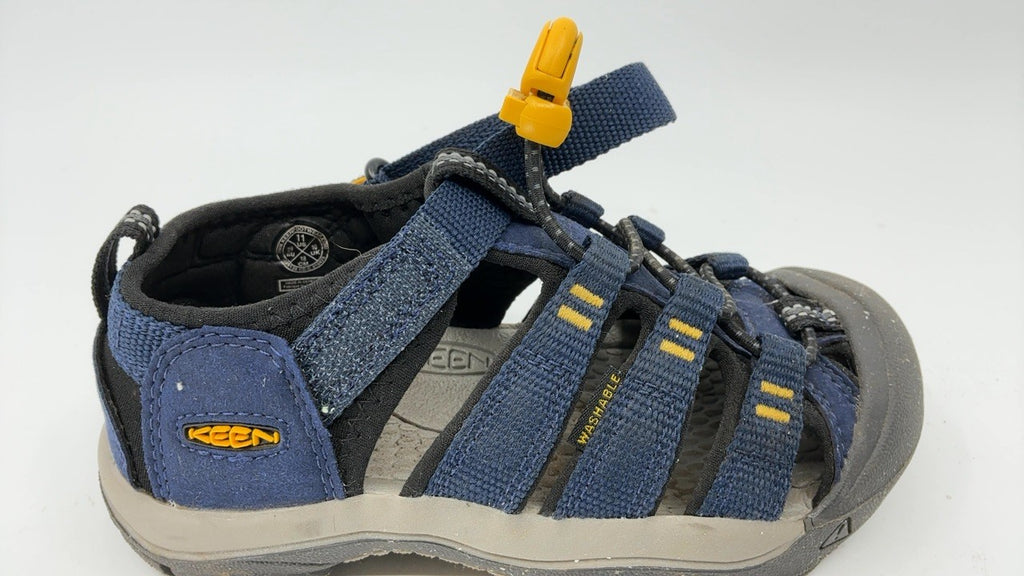 KEEN Newport H2 Closed Toe Sandals 11 Little Kid Navy/Yellow