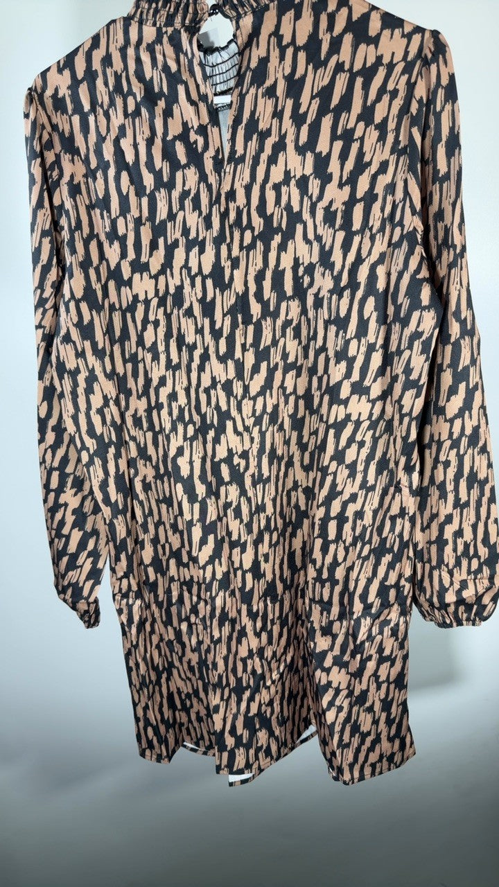 Printed Tie Waist Long Sleeve Dress