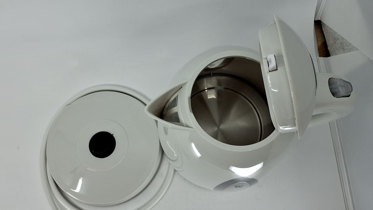 1.7L OVENTE Electric Kettle, Auto Shut-Off, Removable Filter, White