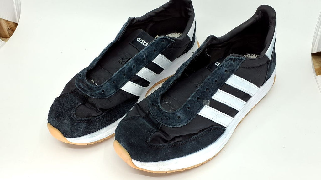 adidas Men's Run 72 Sneaker, Black/White/White, 10