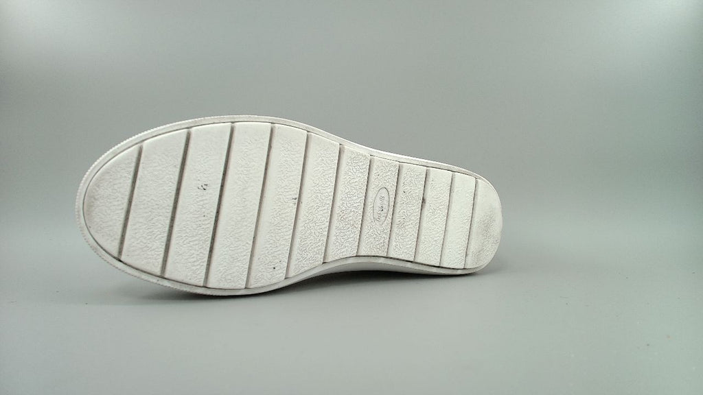 Dr. Scholl's Shoes Womens Time Off Platform Slip On Fashion Sneaker,White, 7 M