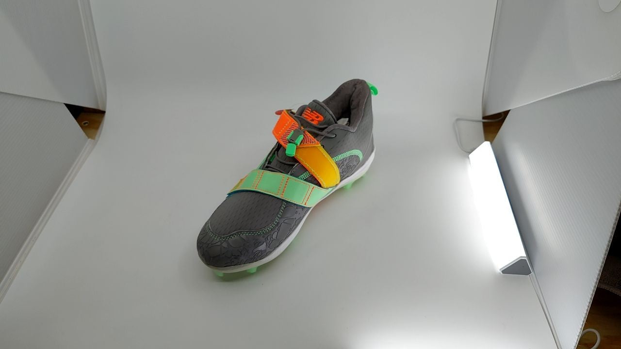 New Balance FuelCell Lindor V2 Comp Baseball Cleats 7.5 Wide Grey/Jade