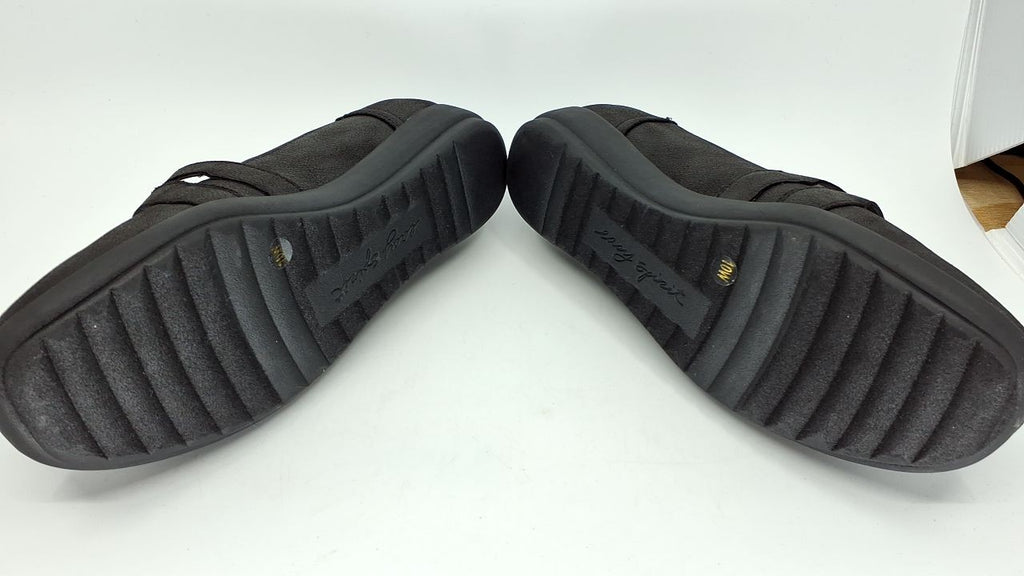 Easy Spirit Women's Aranza Mary Jane Flat, Black, 10 Wide