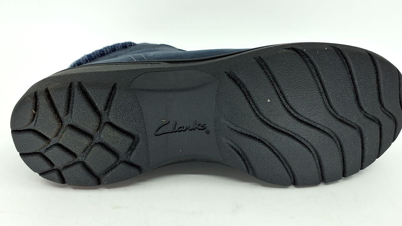 Clarks Women's Carleigh Jade Ankle Boot, Navy Nubuck, 6.5