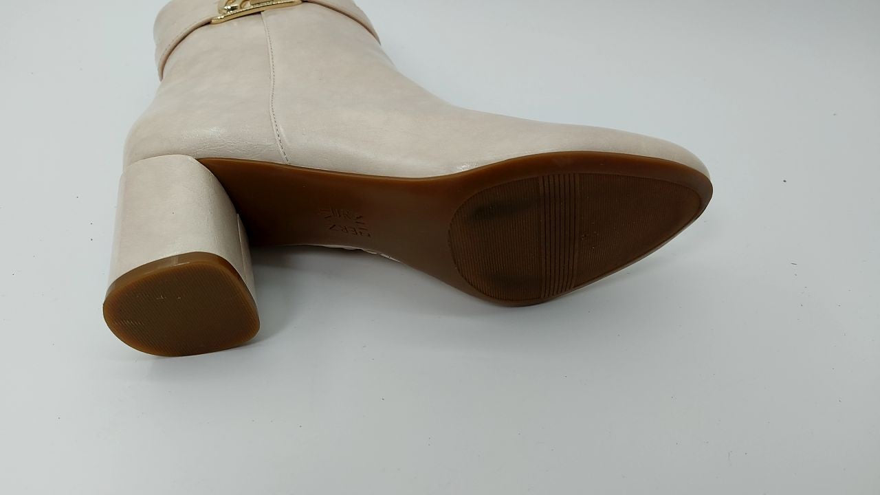 Naturalizer Womens Lottie Ornament Detail Ankle Bootie Porcelain White 8.5 M