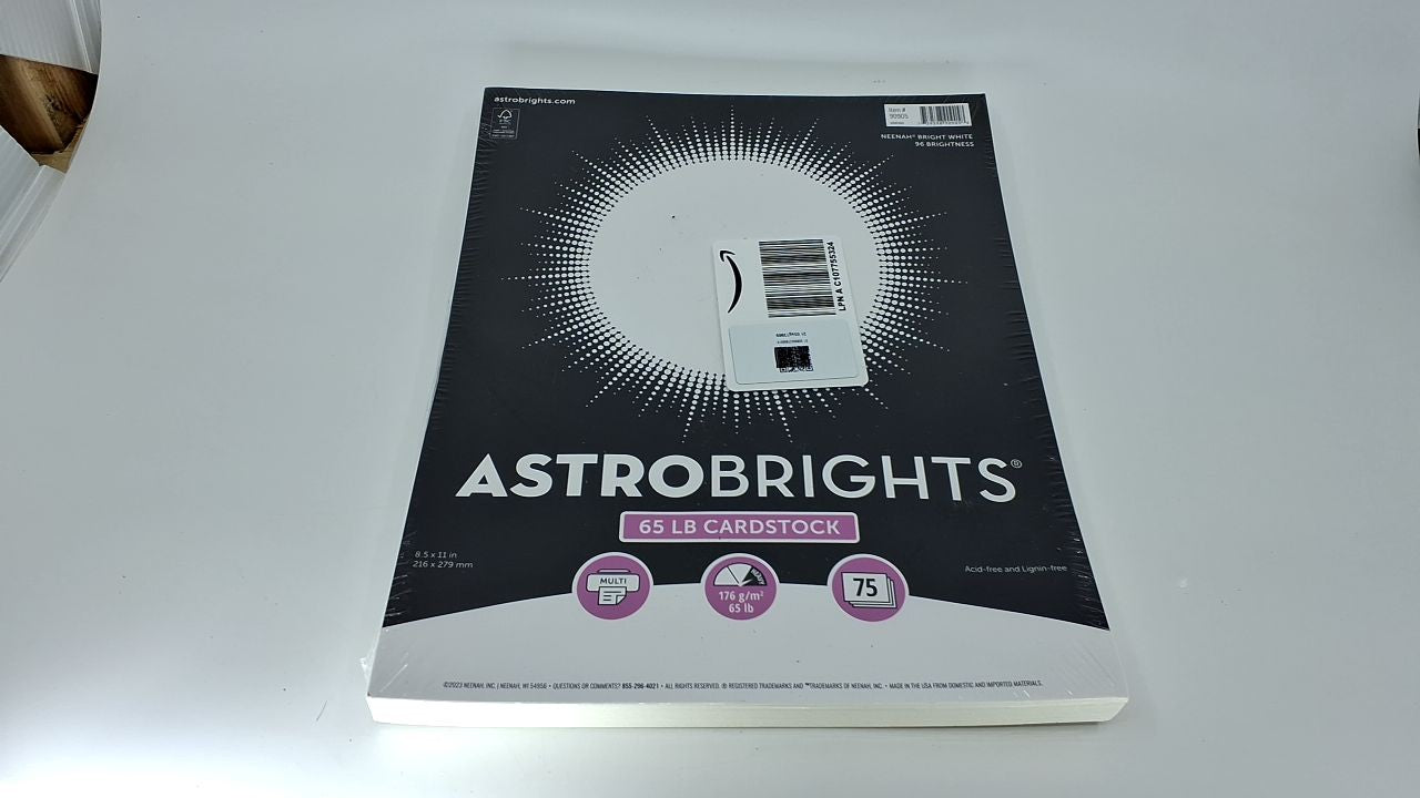 Neenah Cardstock 8.5x11 65 lb White 75 Sheets Smooth Finish