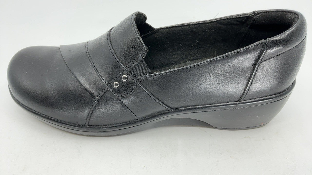 Clarks womens May Marigold Slip On Loafer, Black Leather, 9.5 US