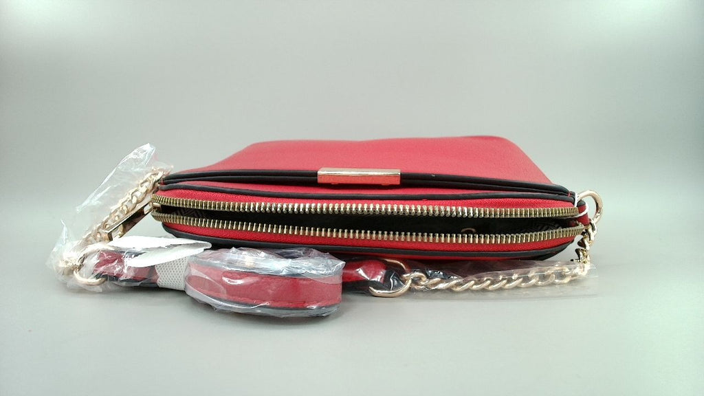 Faux Leather Solid Small Dome Crossbody bag with Chain Strap (Red)
