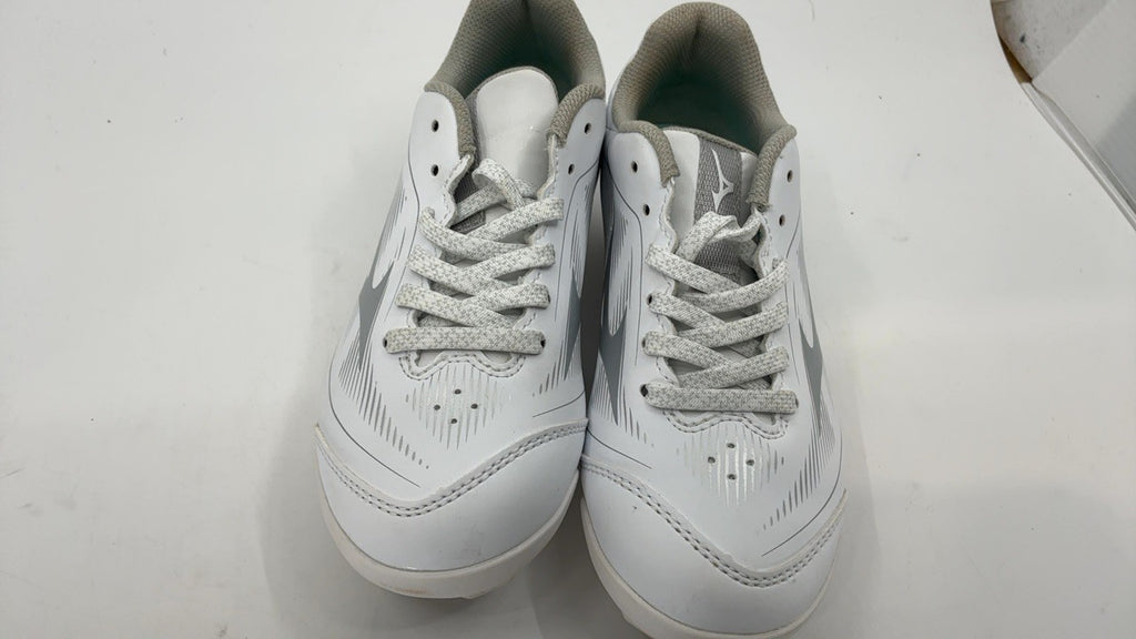 Cushionrevo Finch Jr. Girls Softball Cleat, White-Silver, Size 3 Big Kid