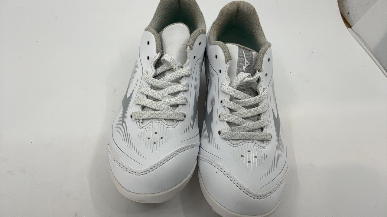 Cushionrevo Finch Jr. Girls Softball Cleat, White-Silver, Size 3 Big Kid