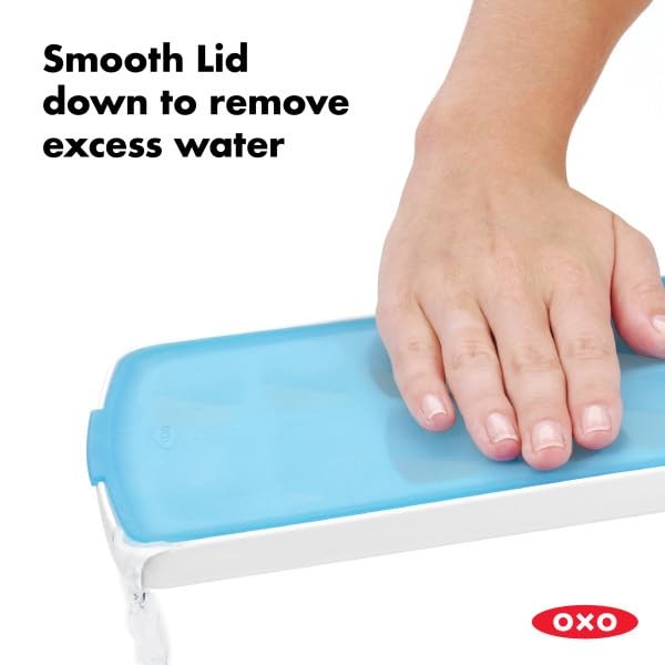 OXO Good Grips No-Spill Ice Cube Tray
