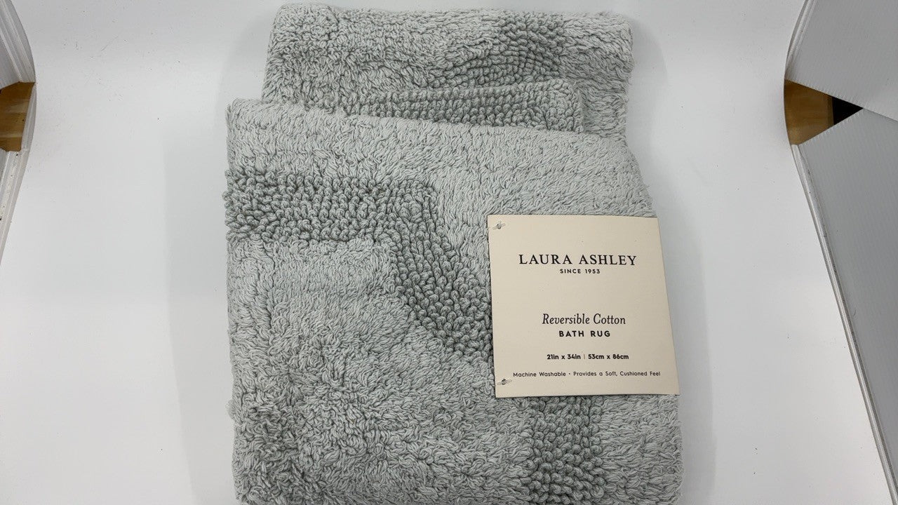 21x34 Light Grey Cotton Bath Mat Reversible & Highly Absorbent
