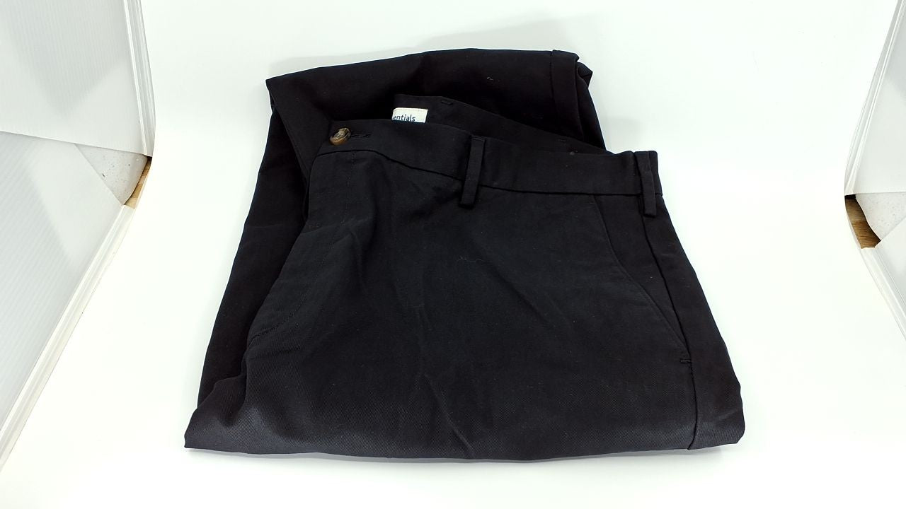 Men's Slim-Fit Wrinkle-Resistant Chino Pant, Black, 40W x 32L