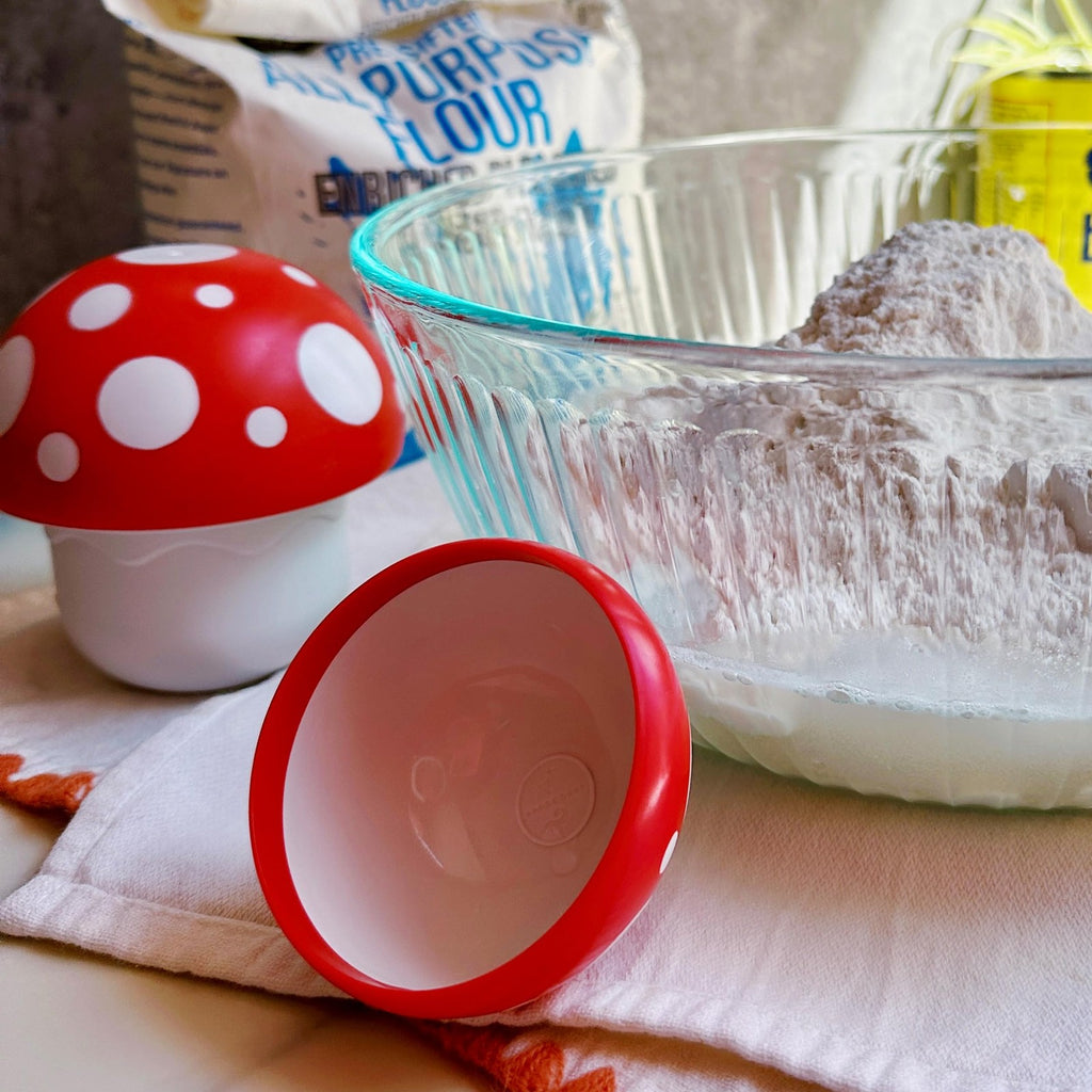 Whimsical 6 Cup Mushroom Measuring Cups Set, Durable Plastic Kitchenware