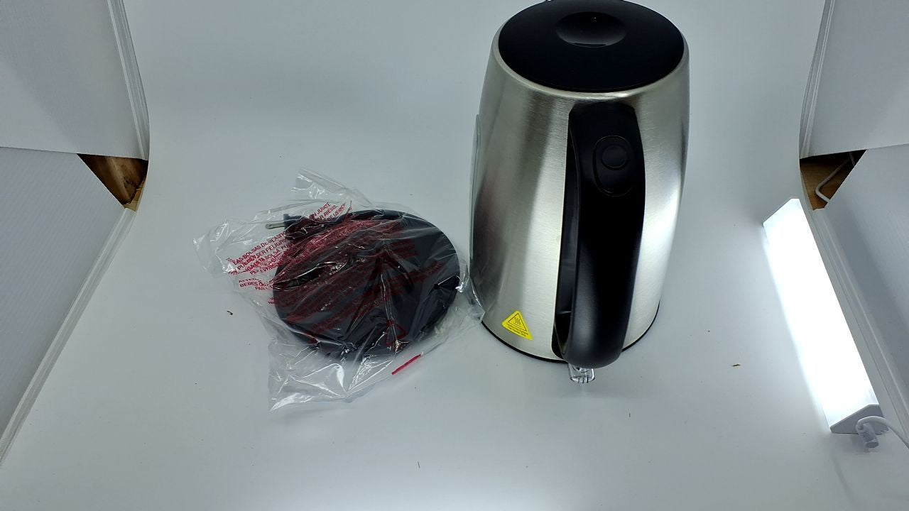 COMFEE' 1.7L Electric Kettle, Fast Boil, Auto Shut-Off, Stainless Steel