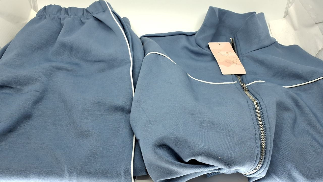 Medium Women's Tracksuit Set, Grey Blue, Long Sleeve Zip Sweatshirt & Pants