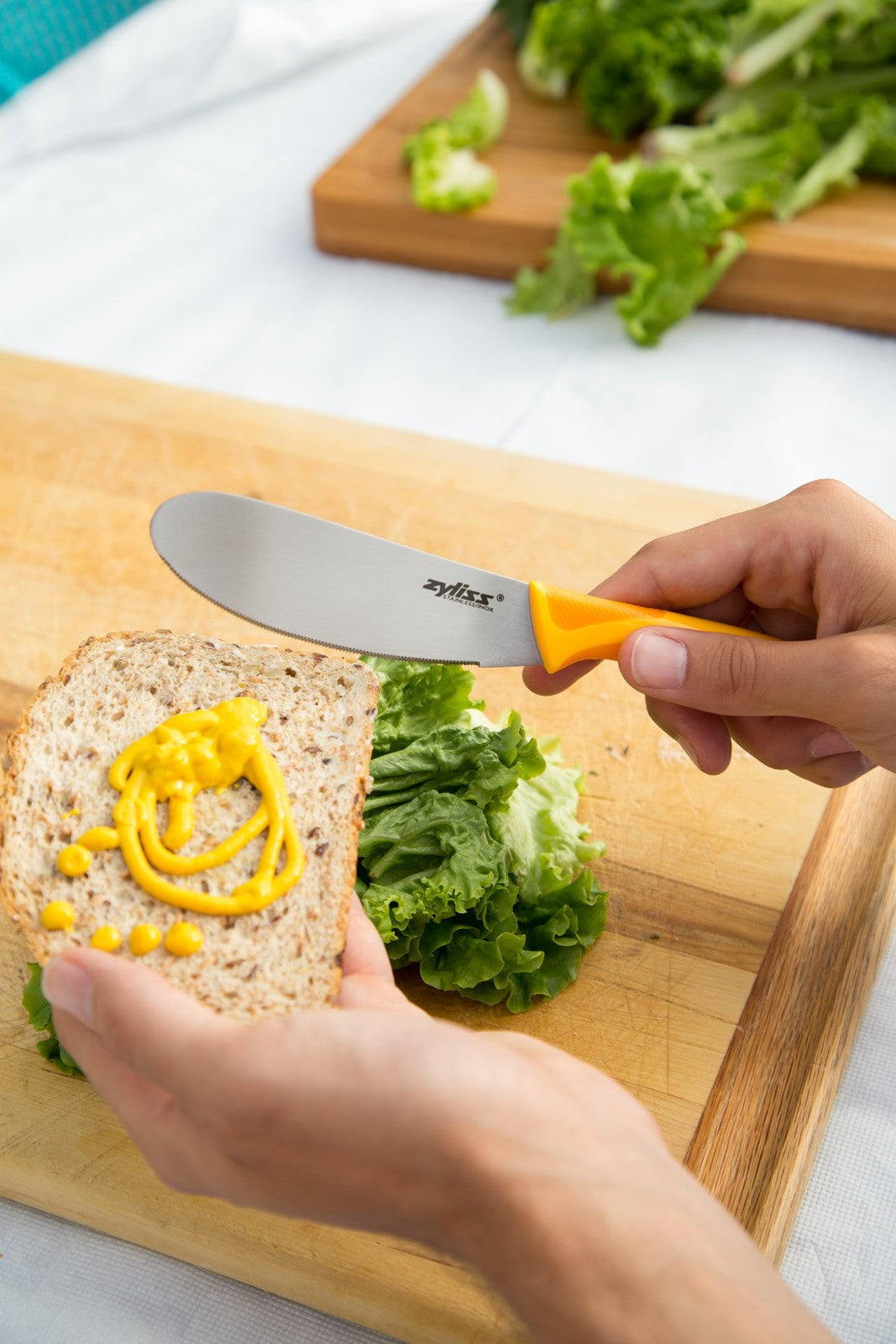 Zyliss Orange Sandwich Spreader Knife - Ergonomic Handle & Wide Blade