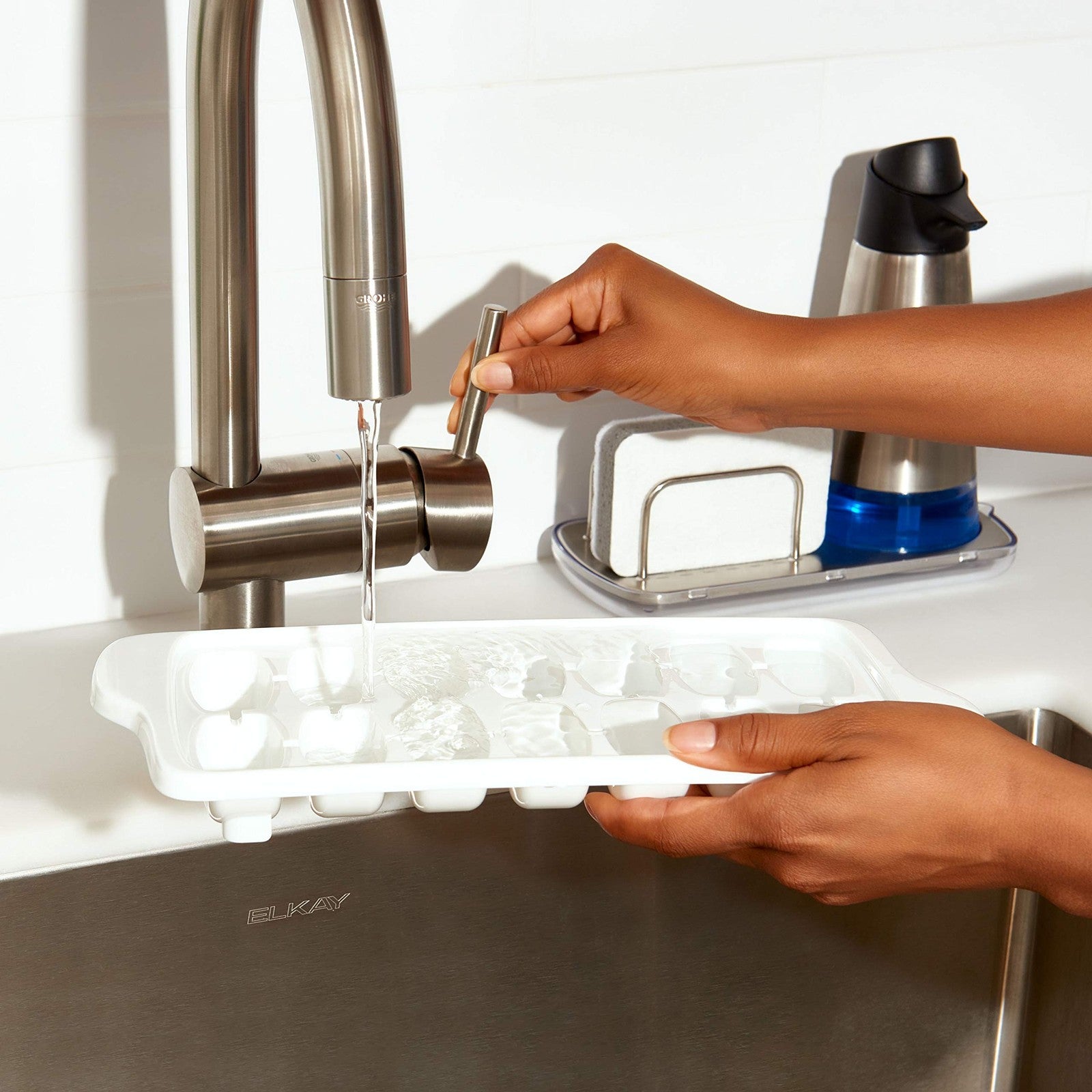 OXO Good Grips Ice Cube Tray - 2 Pack White