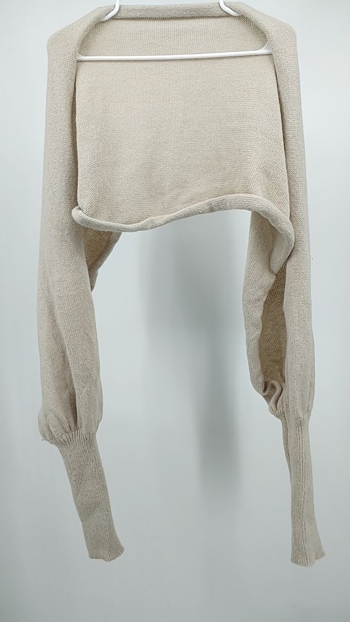 Long Sleeve Cropped Knit Top