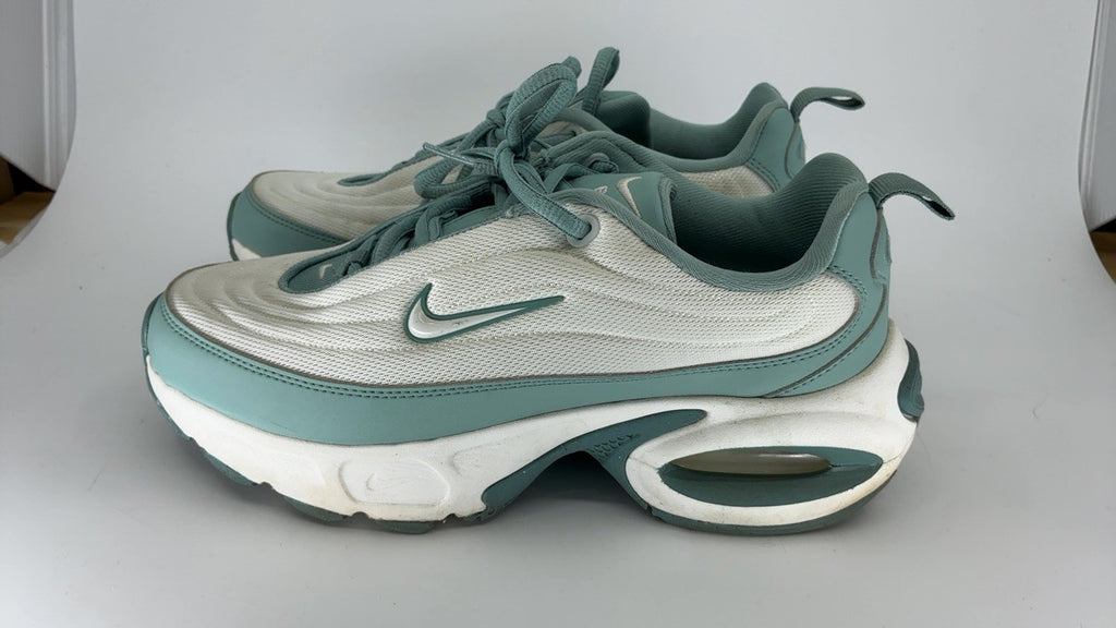 Nike Women's Air Max Portal Shoes, Cannon/Sail, 7