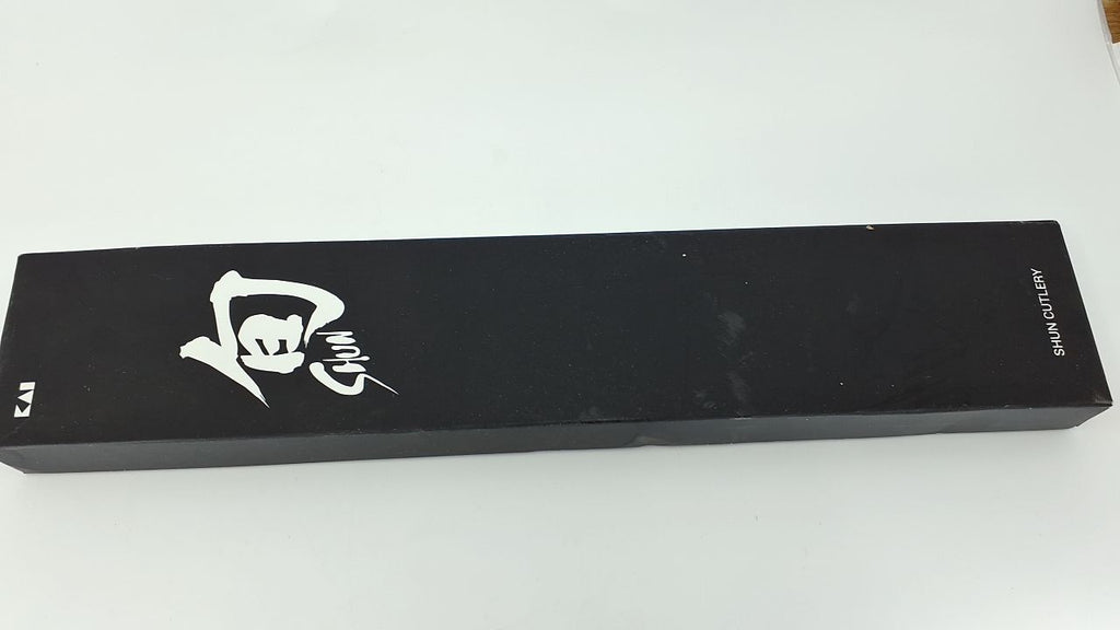 Handcrafted Shun Classic Blonde 3.5" Paring Knife, Damascus Steel, Pakkawood