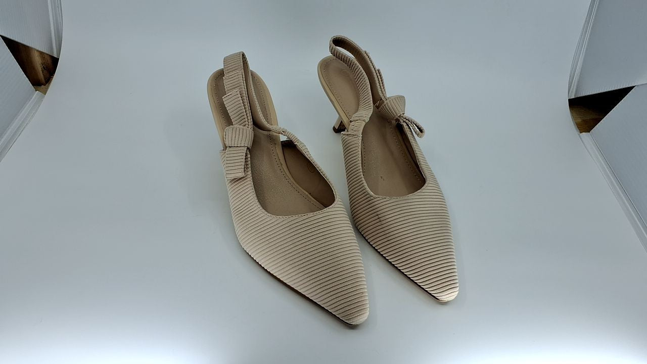 Womens Closed Toe Kitten Heels Pumps, Beige Bowknot, Size 8.5