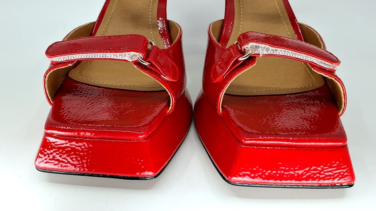 Comfy Red Platform Heels 4 In Block Heel Ankle Strap Size 8