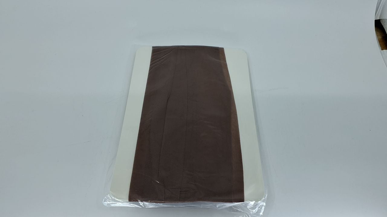 Hanes Silk Reflections Control Top Pantyhose, Size EF, Barely There