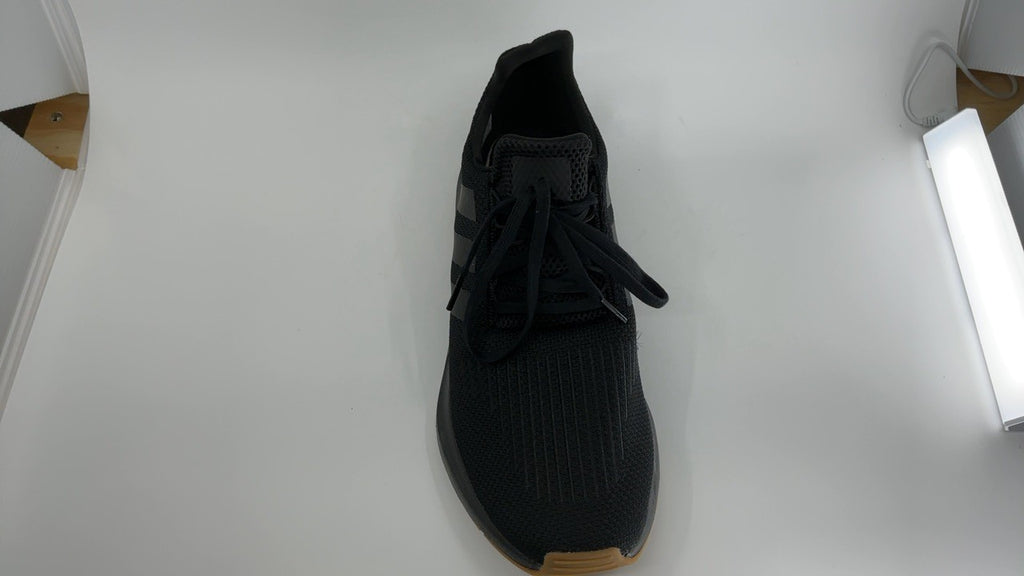 adidas mens Swift Run Core Black/Core Black/Core Black 9.5