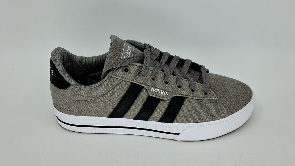 adidas Men's Daily 3.0 Skate Shoe, Dove Grey/Core Black/Cloud White, 7.5