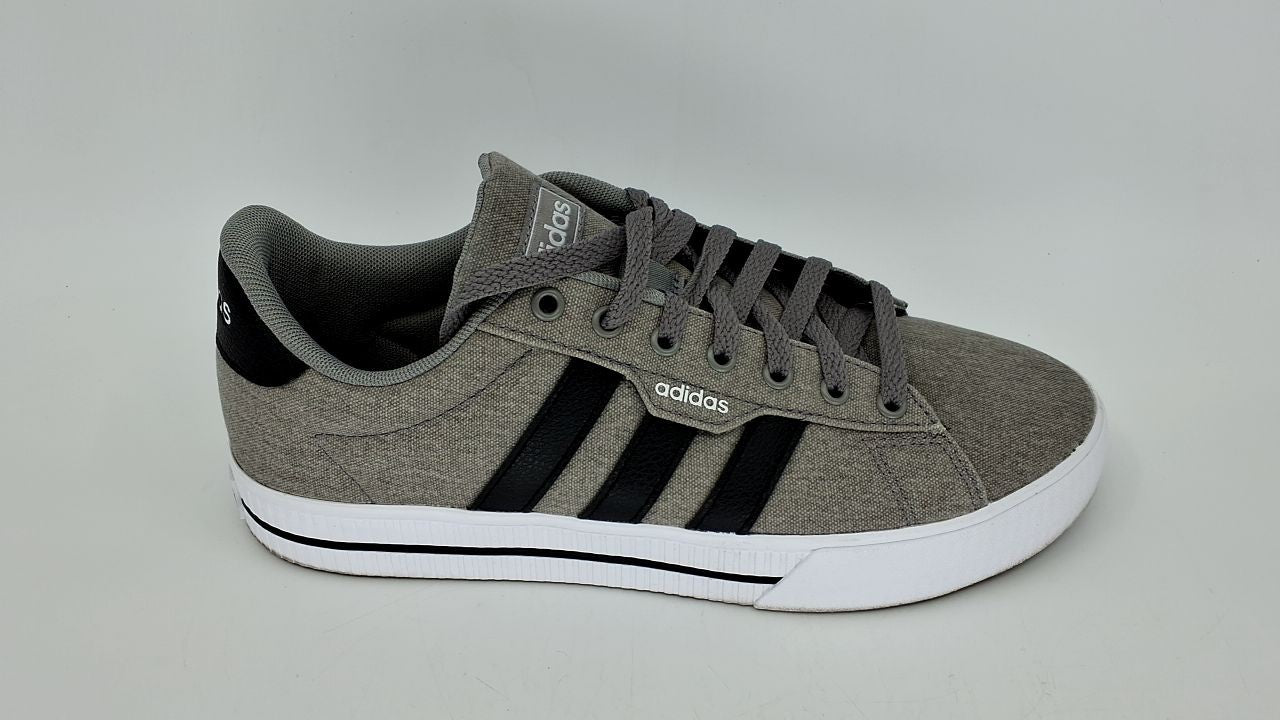 adidas Men's Daily 3.0 Skate Shoe, Dove Grey/Core Black/Cloud White, 7.5