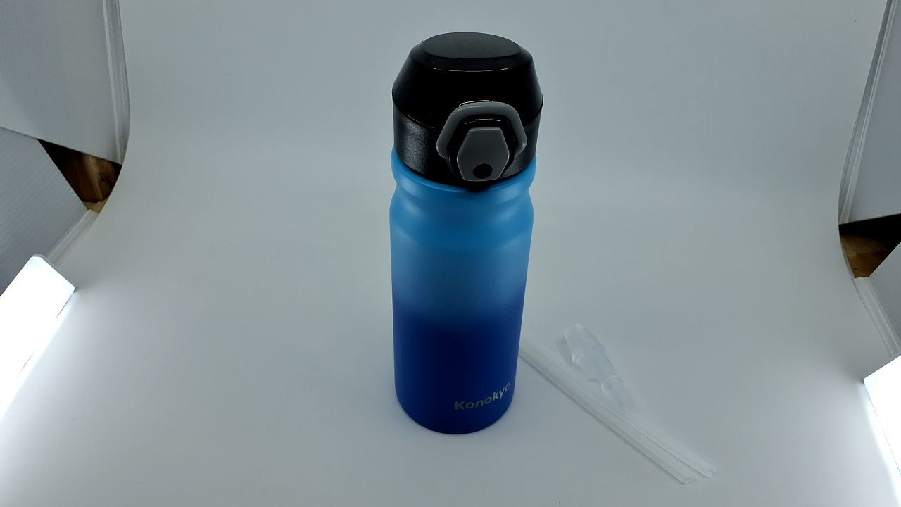 18 Oz Konokyo Insulated Water Bottle, Sky, Stainless Steel, Leak-Proof