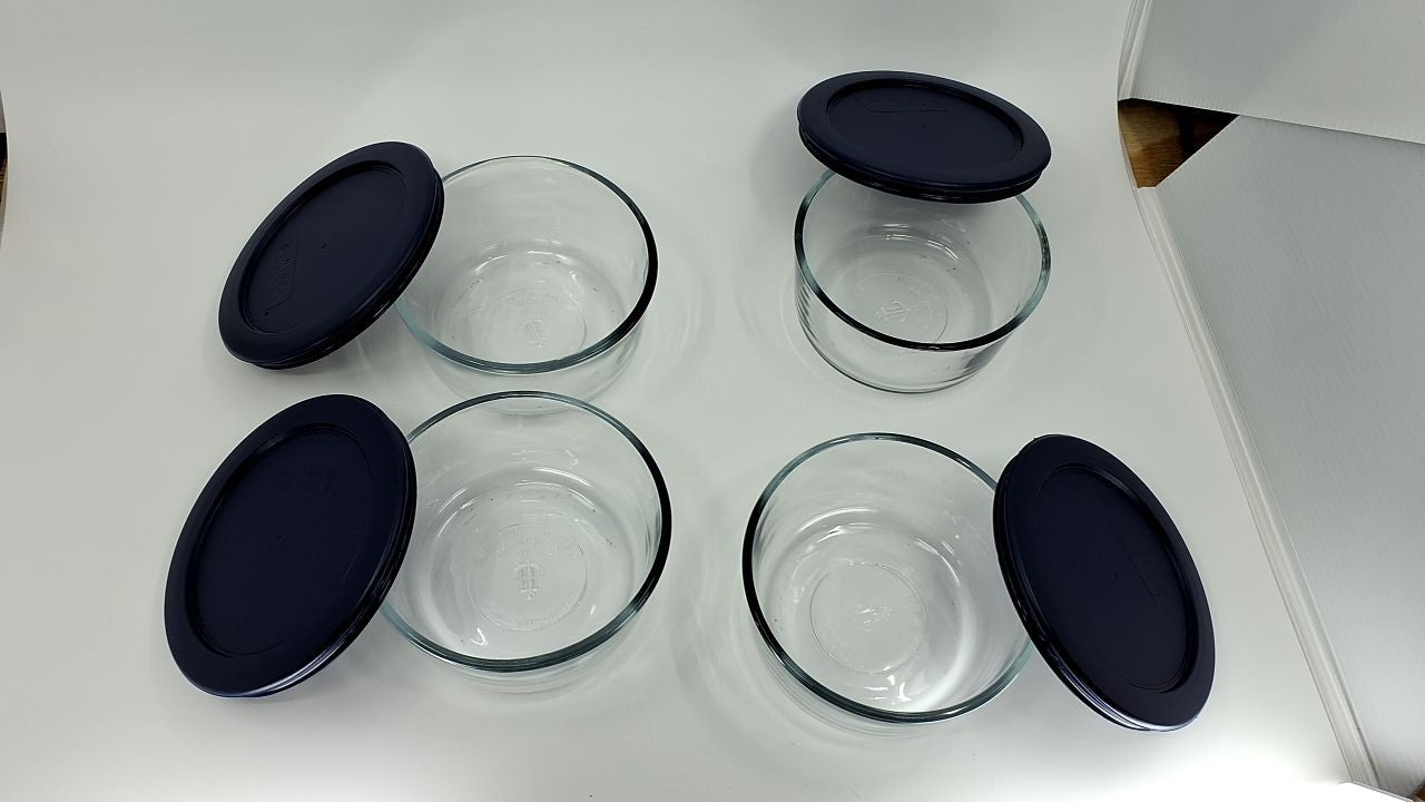 Set of 4 Glass Storage Containers 2 Cup w/ Navy SnugFit Lids