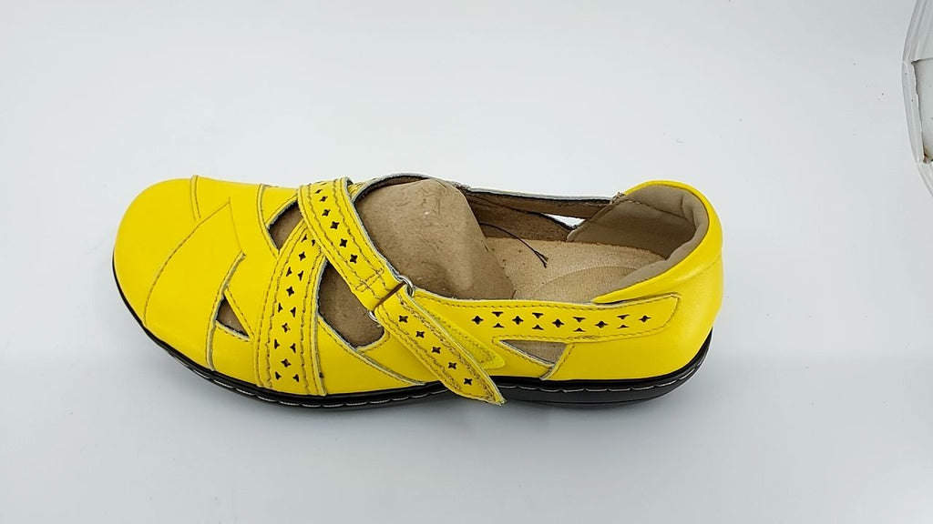 TERRIKAT Women's 6.5 M Yellow Loafers, Slip On Leather Walking Shoes