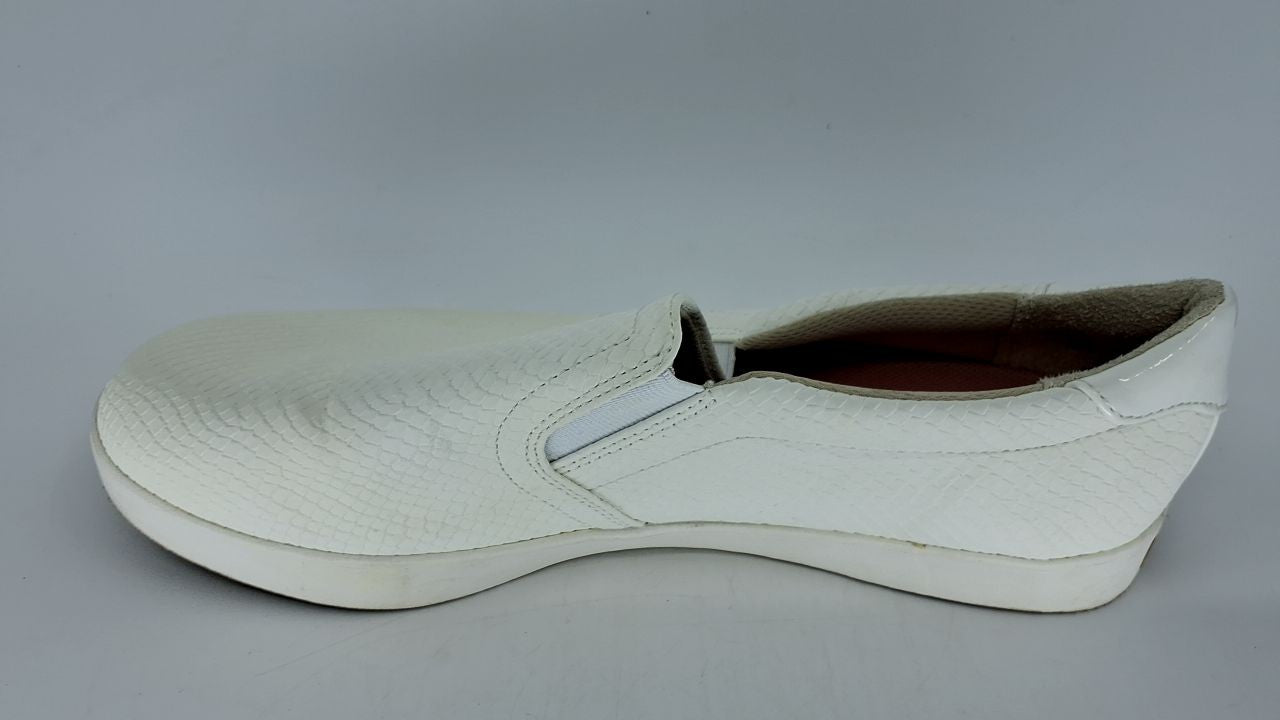 10 Wide Madison Slip On Fashion Sneakers, White Snake, Lightweight