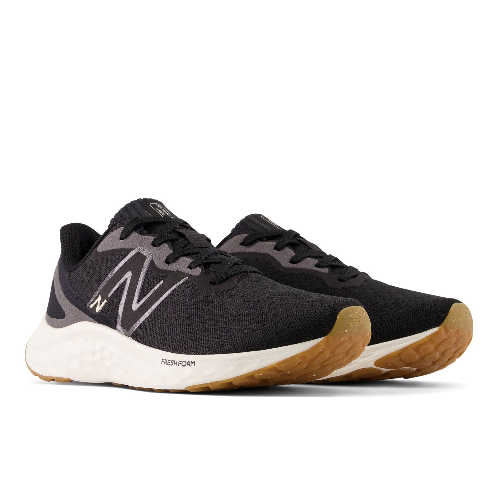 New Balance Women's Fresh Foam Arishi V4 Running Shoe, Black/Gold, Size 10