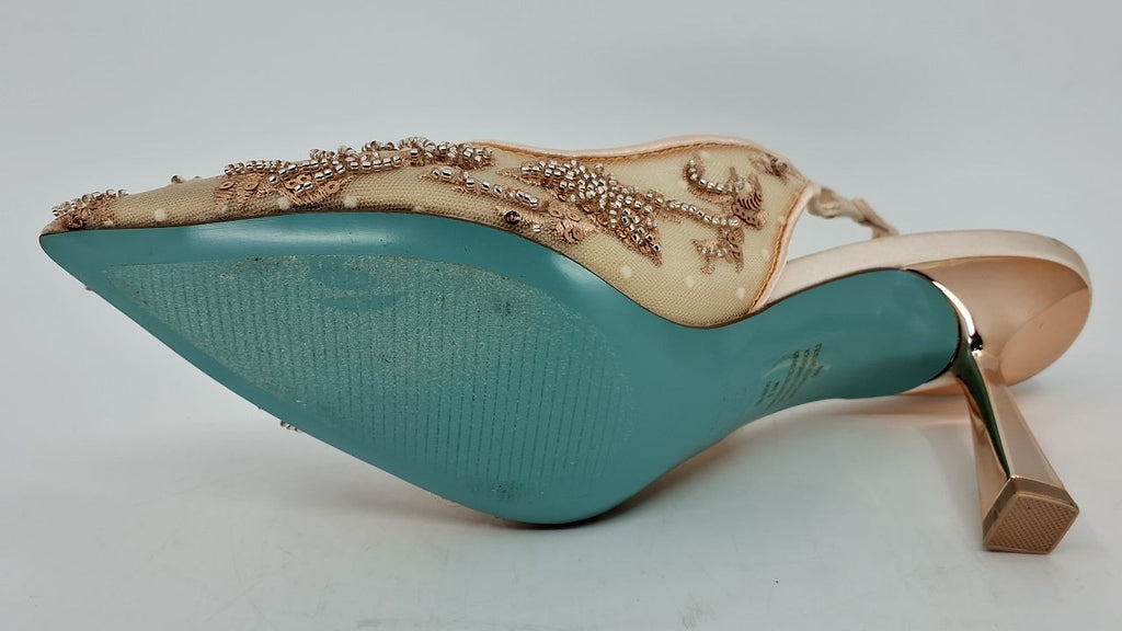 Betsey Johnson Women's Nikki, Blush, 8.5